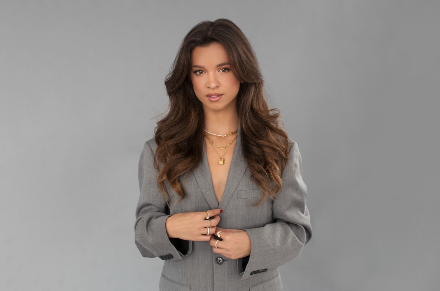 Meet the vibrant energy of Lucie Rhéaume: Co-founder of GIRL CRUSH – Girl  Crush Inc.
