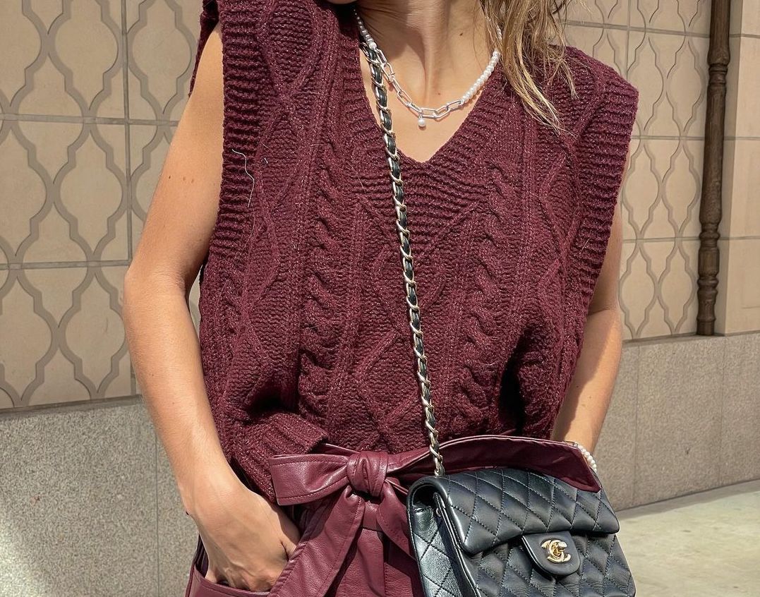 SWEATER VEST