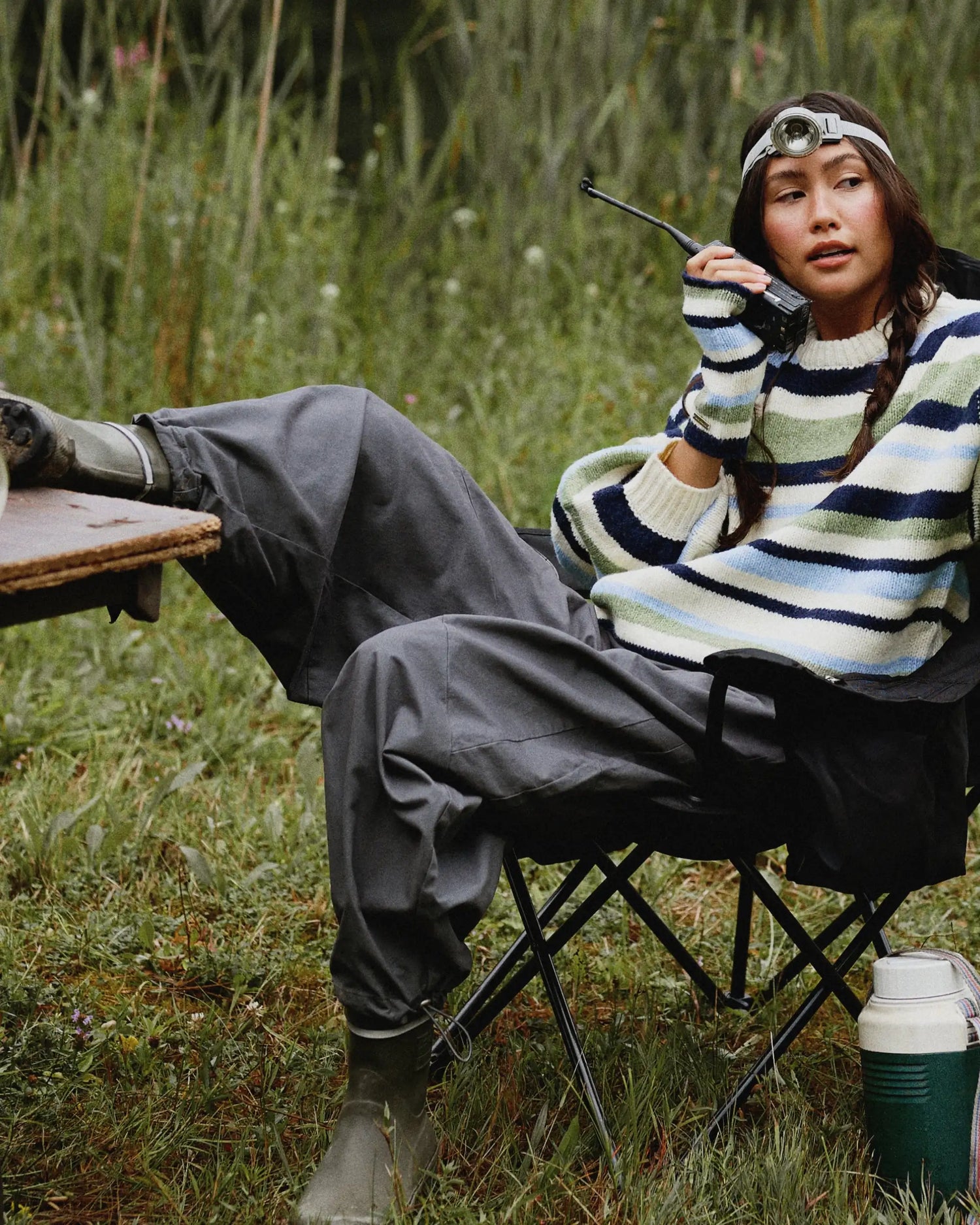 Barrel-leg trousers