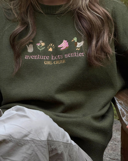 Oversized crewneck sweater - Off-Trail Adventure